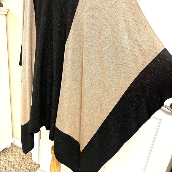 DILLARD’S Wool two tone Women's Shawl Poncho Ruana Cape Sweater Open Front OS - Picture 10 of 11